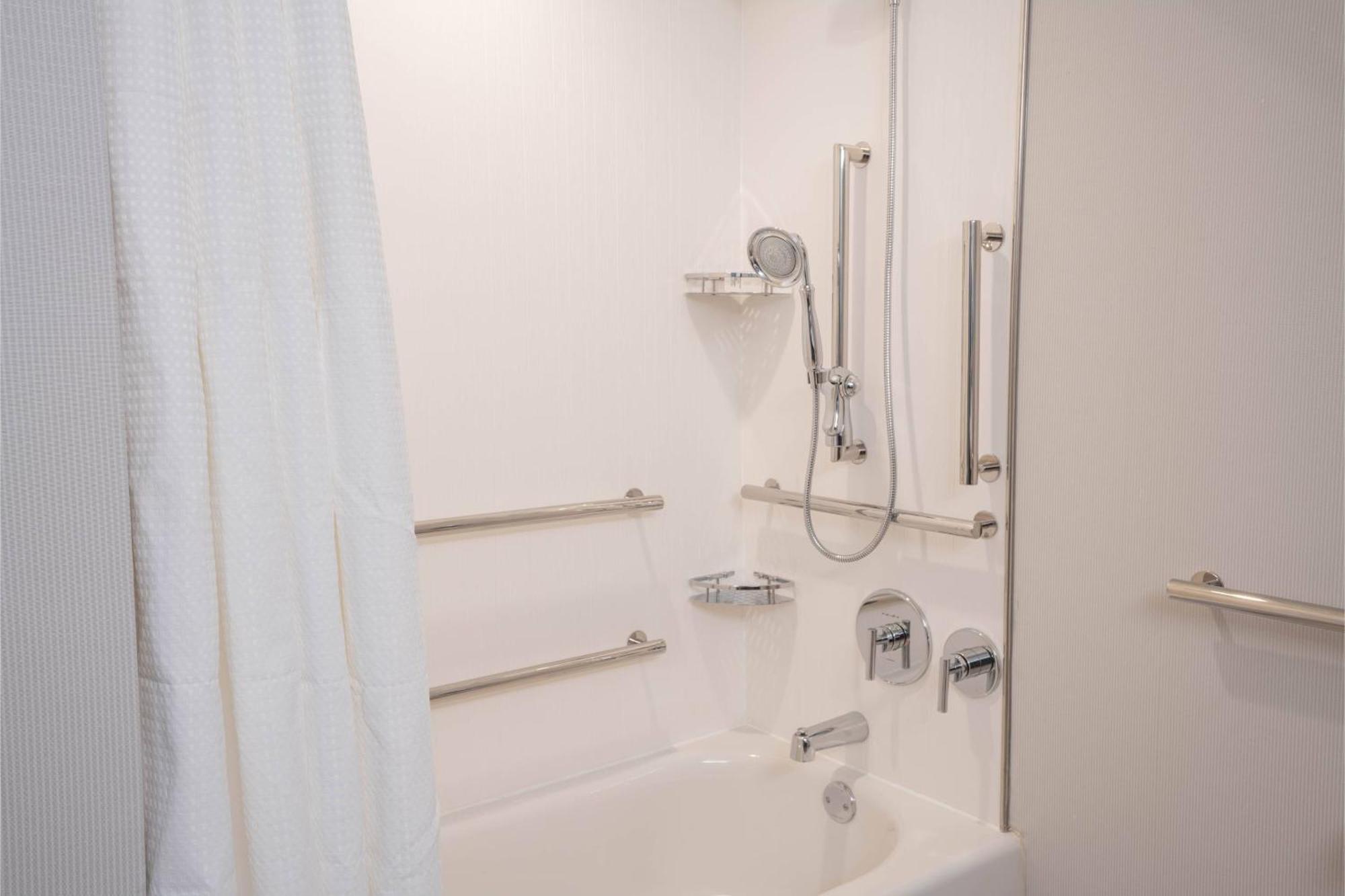 Courtyard By Marriott Thousand Oaks Agoura Hills Exterior foto